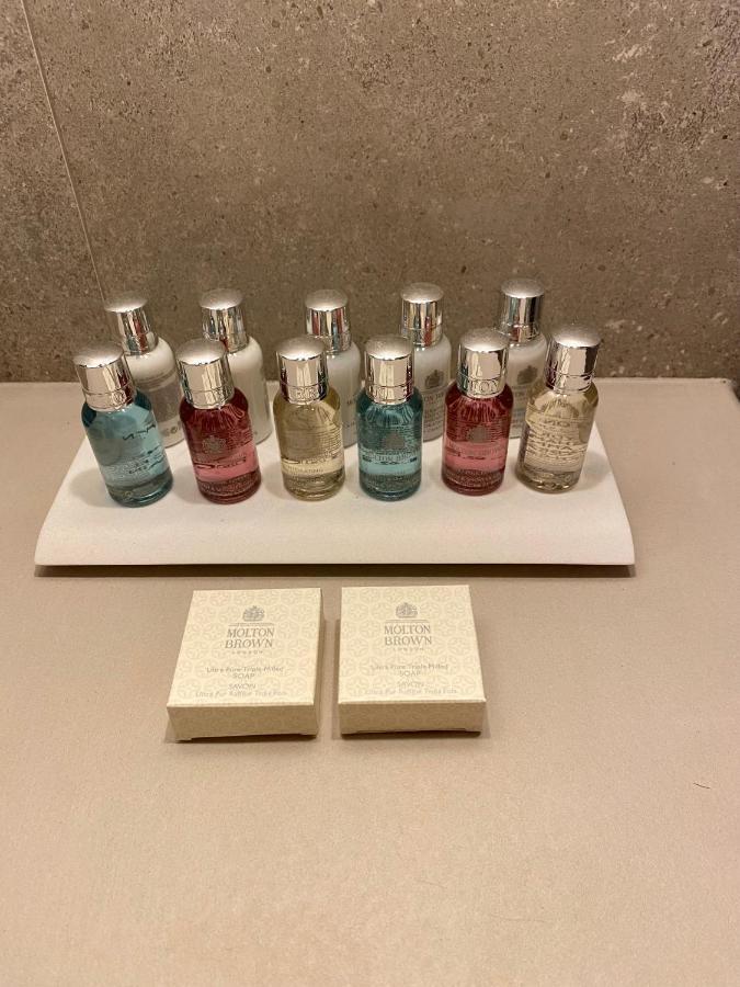 Ej Boutique Suites ミリナ エクステリア 写真