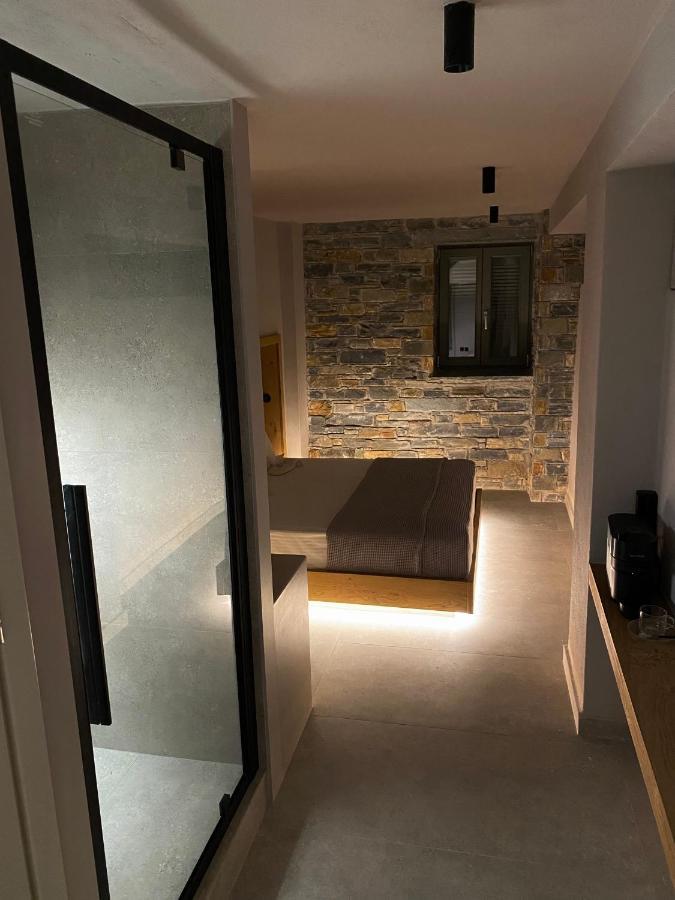 Ej Boutique Suites ミリナ エクステリア 写真